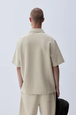Polo textura bolsillo de Lefties en Remeras y Polos para argentina