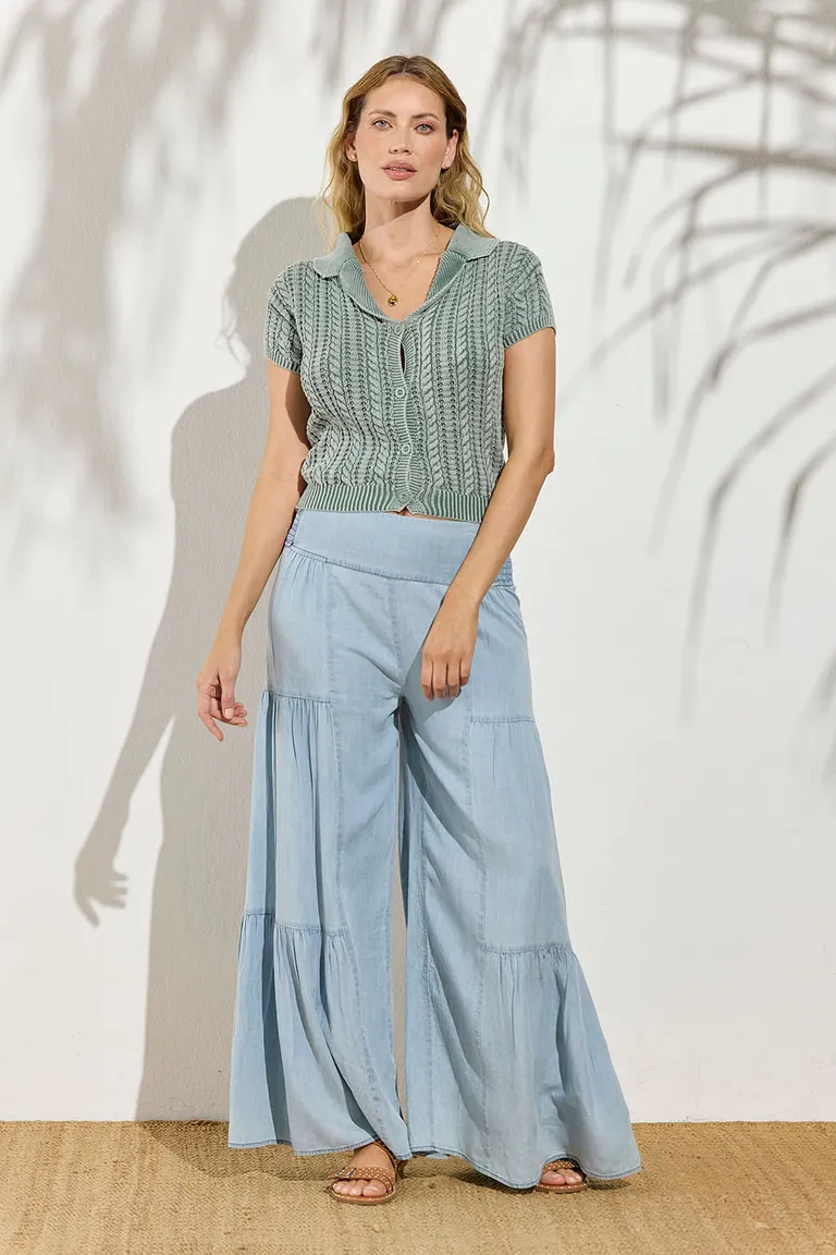 Sweater corto tejido de crochet con cuello polo y abotonadura frontal de Indiastyle en Buzos y Sweaters para argentina