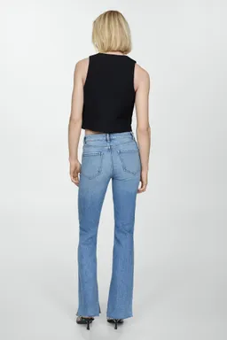Jeans rectos tiro medio aberturas de Mango en Pantalones para argentina