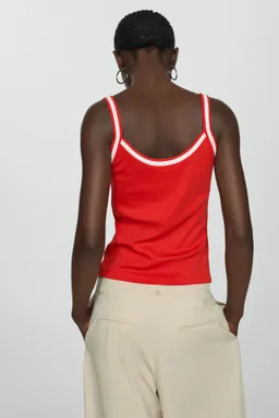 Top punto tirantes combinado de Mango en Tops para argentina