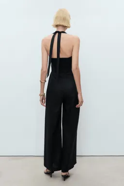 Mono halter lino de Mango en Monos para argentina