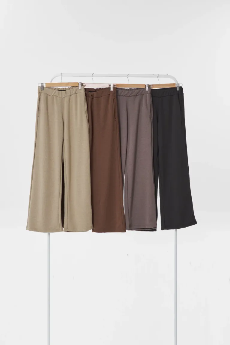 Pantalón de corte clásico en tonos marrones para mujer de Apricot en Pantalones para argentina