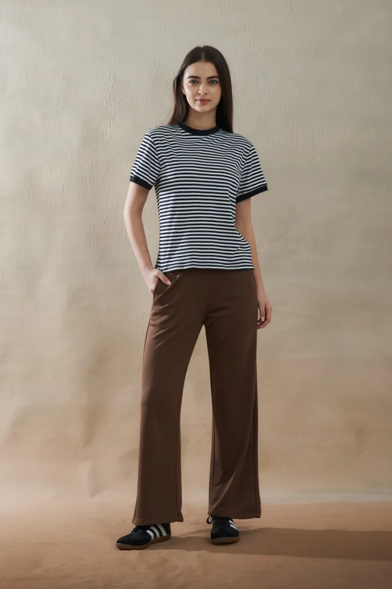 Pantalón de corte clásico en tonos marrones para mujer de Apricot en Pantalones para argentina