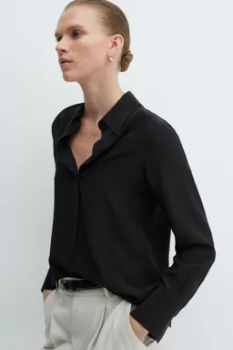 Camisa fluida regular de Mango en Camisas para argentina