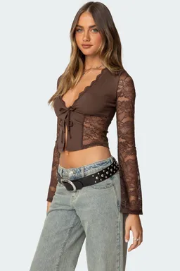 Top stephi con encaje de Edikted en Tops para argentina
