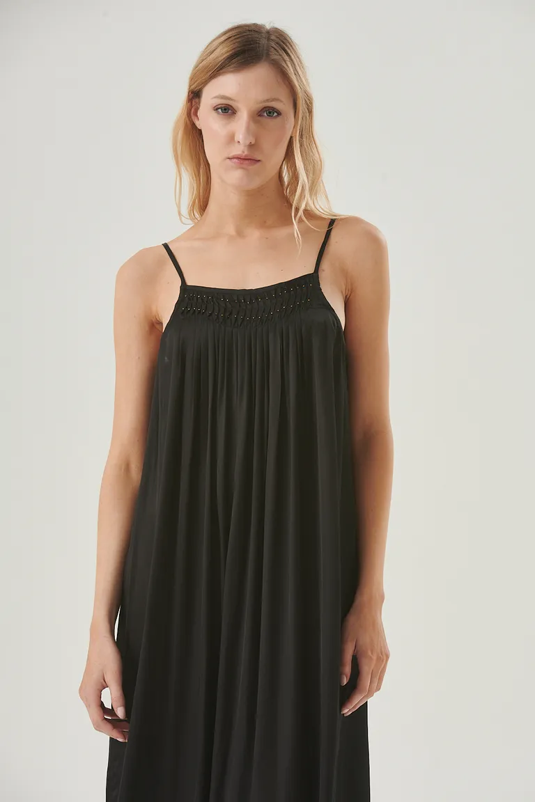 Vestido largo y fluido de diseño fresco y femenino de Sweet en Vestidos para argentina