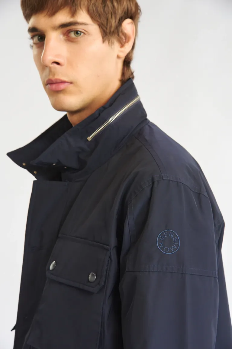 Campera de diseño casual con cierre y bolsillos delanteros para hombres de Bensimon en Abrigos y Camperas para argentina