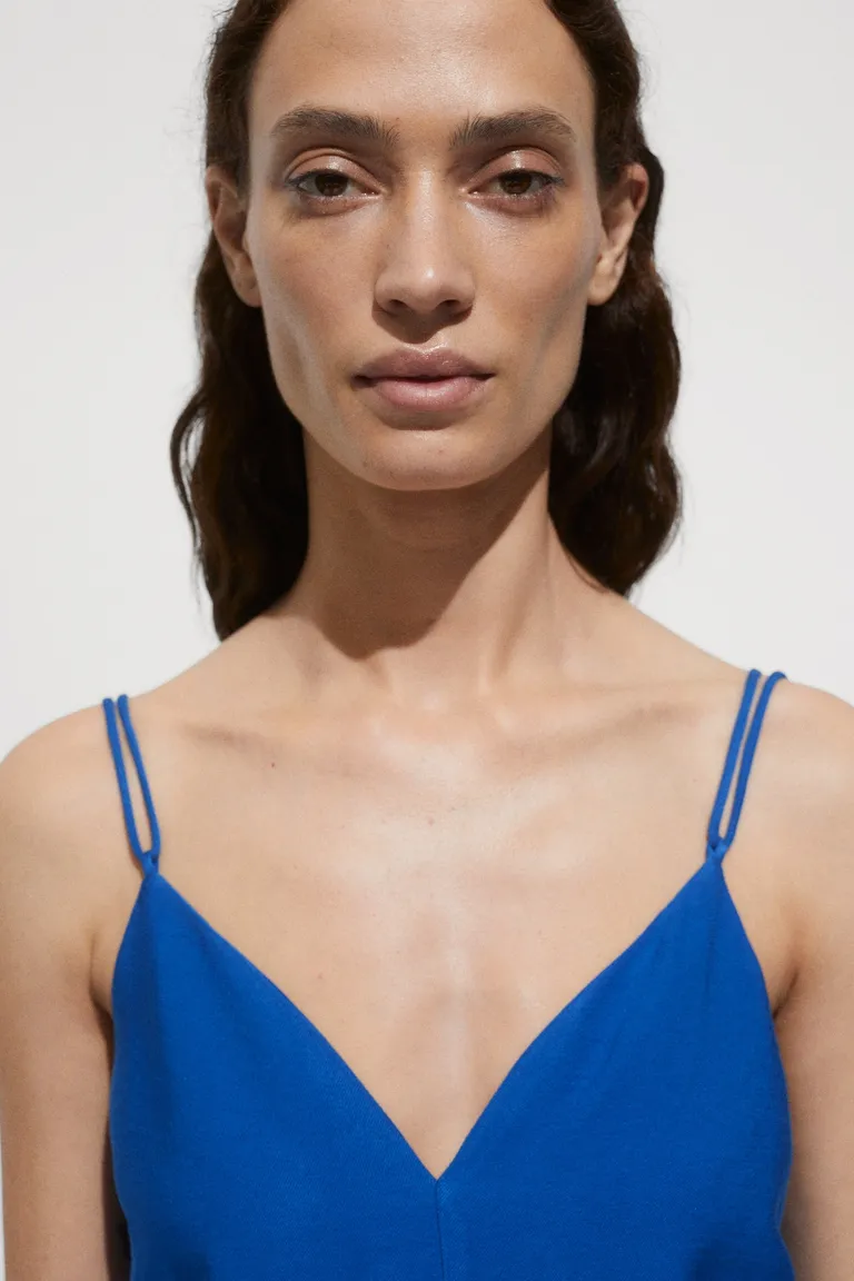 Mono largo con breteles de Mango en Monos para argentina