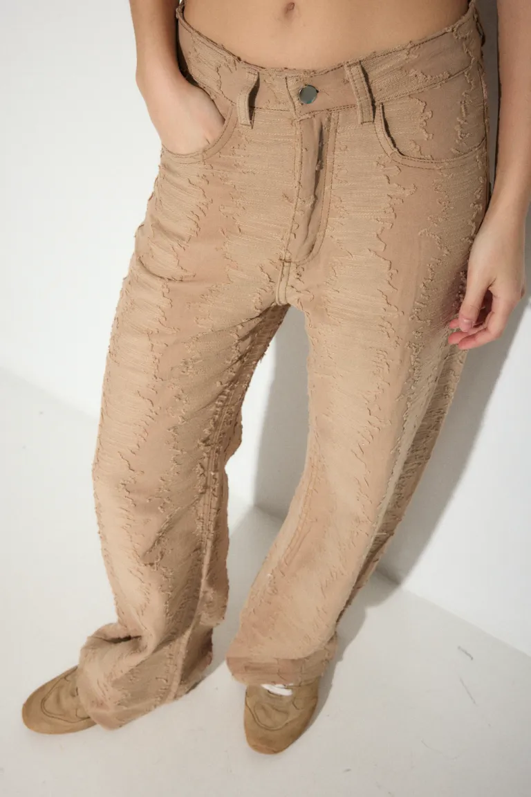Pantalón de tiro alto wide leg con acabado desgastado en tono beige de Audaz en Pantalones para argentina