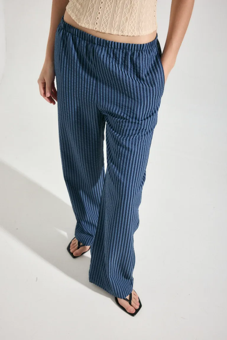 Pantalón de tiro bajo con diseño rayado para mujer de Audaz en Pantalones para argentina