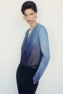 Blusa cruzada semitransparente de Mango en Blusas para argentina