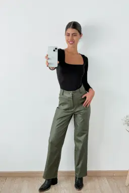 Pantalón Wide Leg de Benka en Pantalones para argentina