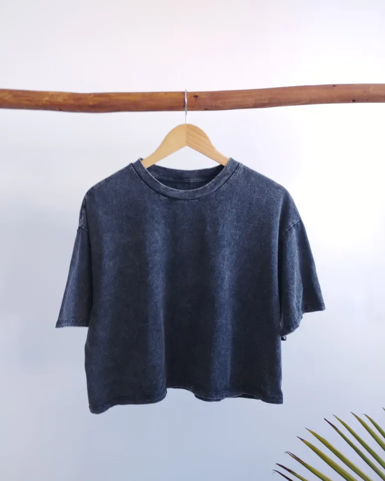 Remera boxy de cuello redondo en tono azul - Prenda femenina y versátil de Lemmon en Remeras para argentina