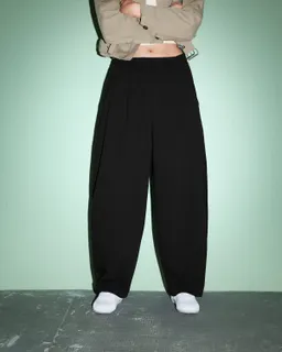 Pantalón jogger barrel de Bershka en Pantalones para argentina