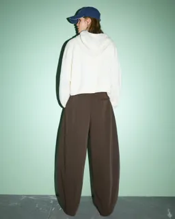 Pantalón jogger barrel de Bershka en Pantalones para argentina