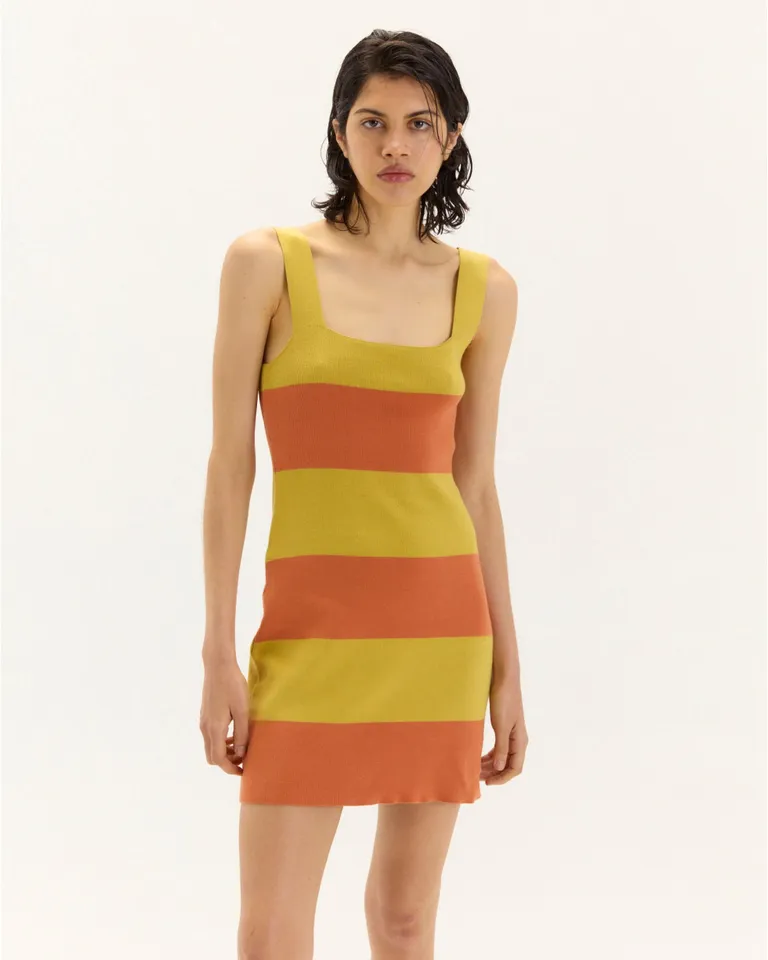 Vestido corto de diseño rayado en tonos naranja y amarillo de Blue Sheep en Vestidos para argentina