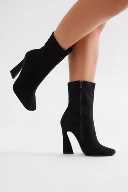 Botines palmer de Fashion Nova en Botas y Botinetas para argentina