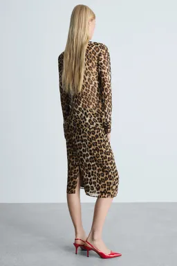 Blusa estampado leopardo de Mango en Blusas para argentina