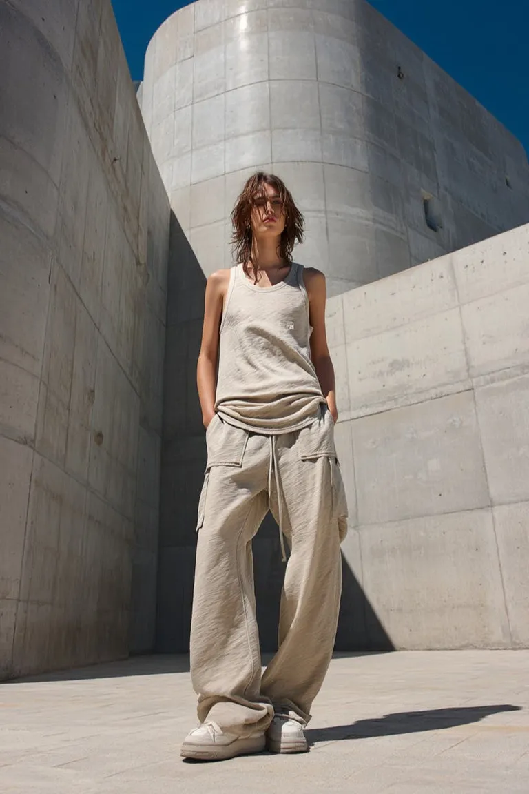 Remera blanca de algodón con diseño sencillo y elegante para mujer de Maria Cher en Remeras para argentina