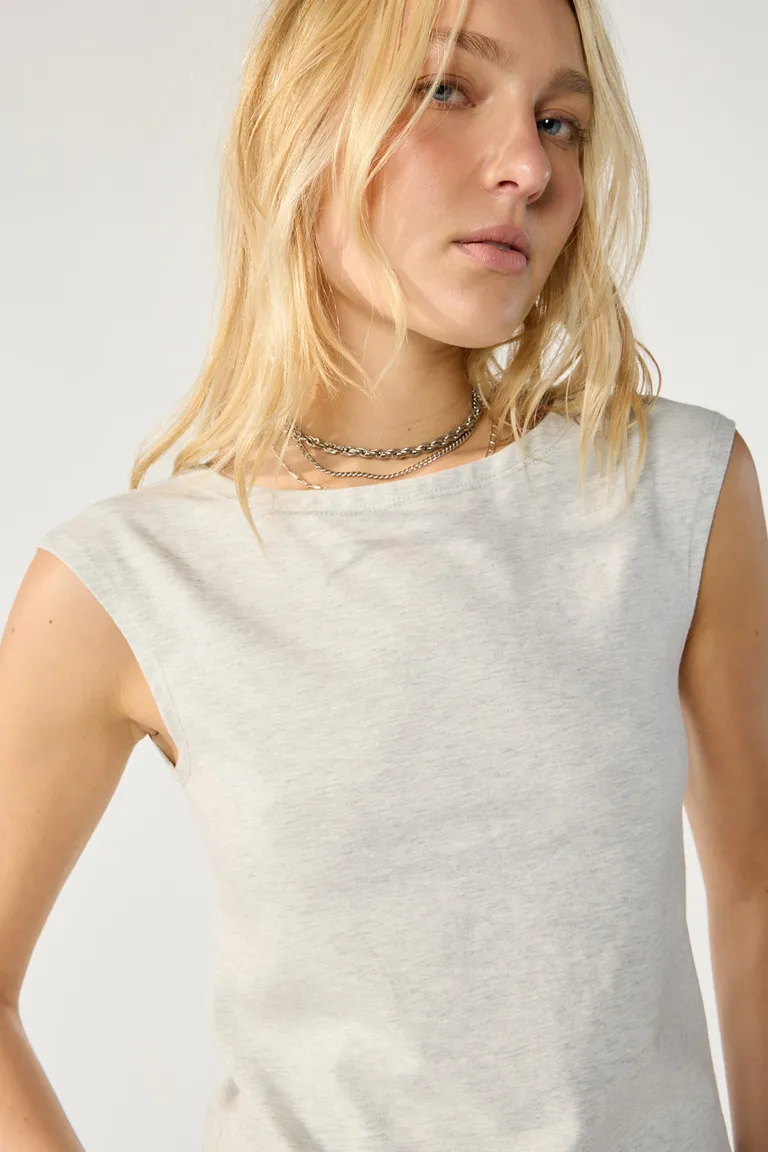 Remera de punto lisa con escote redondo para mujer de Cuesta Blanca en Remeras para argentina