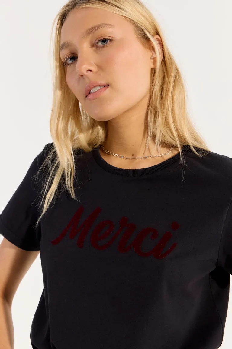 Remera negra de estampado en flock roto para mujer de Portsaid en Remeras para argentina