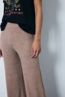 Pantalón palazzo tejido giovesse de Audaz en Pantalones para argentina