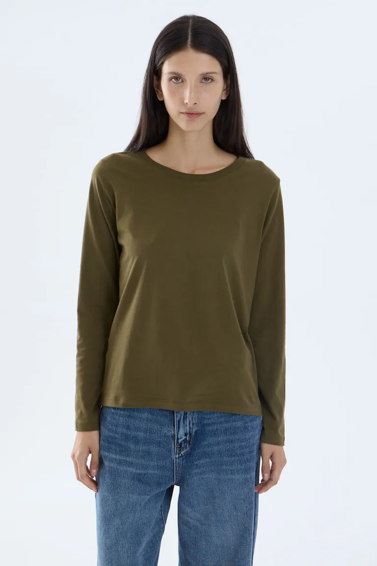 Remera manga larga de calce regular con cuello redondo y diseño liso de Portsaid en Remeras para argentina