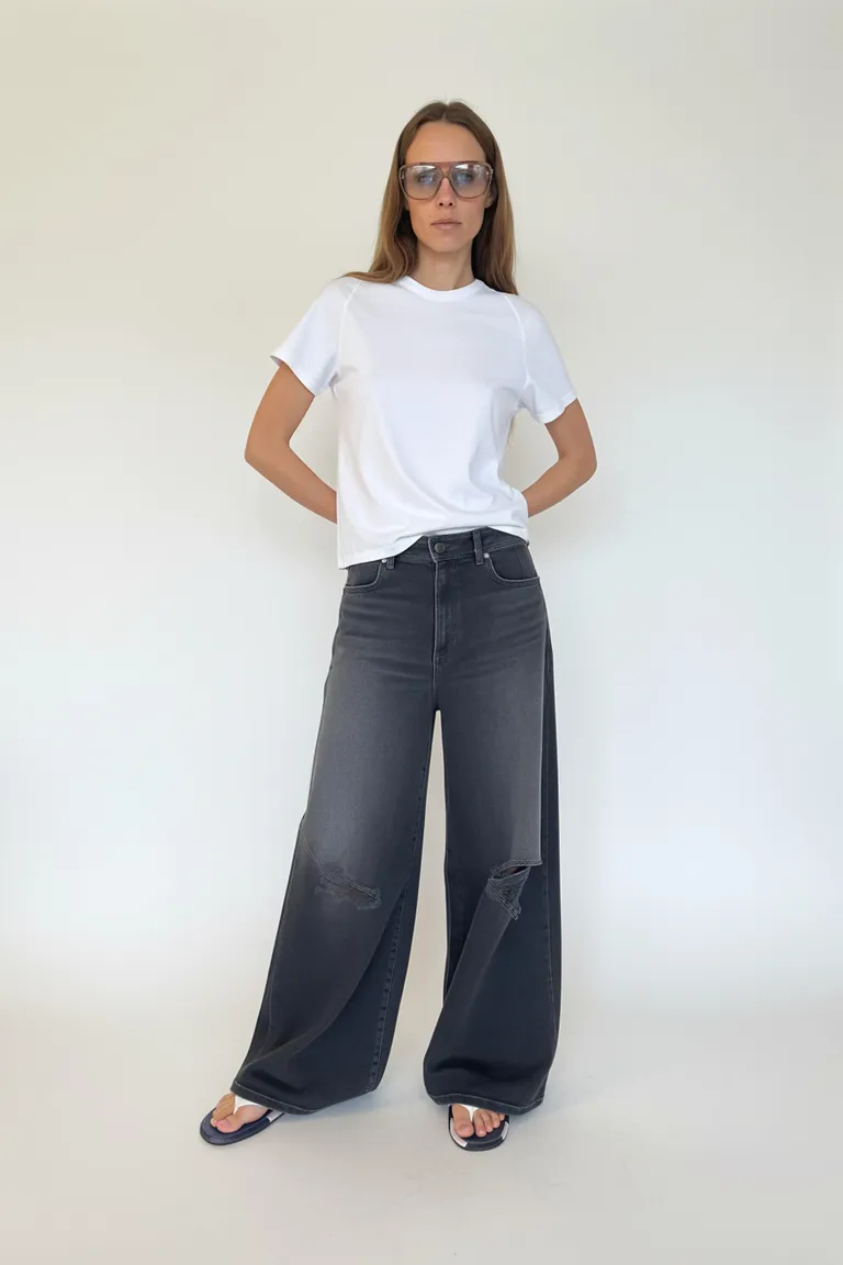 Pantalones vaqueros de tiro alto y pierna extra ancha con acabado relajado de Maria Cher en Pantalones para argentina