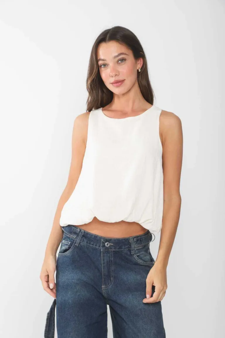 Blusa de seda arrugada con diseño globo y cierre trasero de Belle en Blusas para argentina