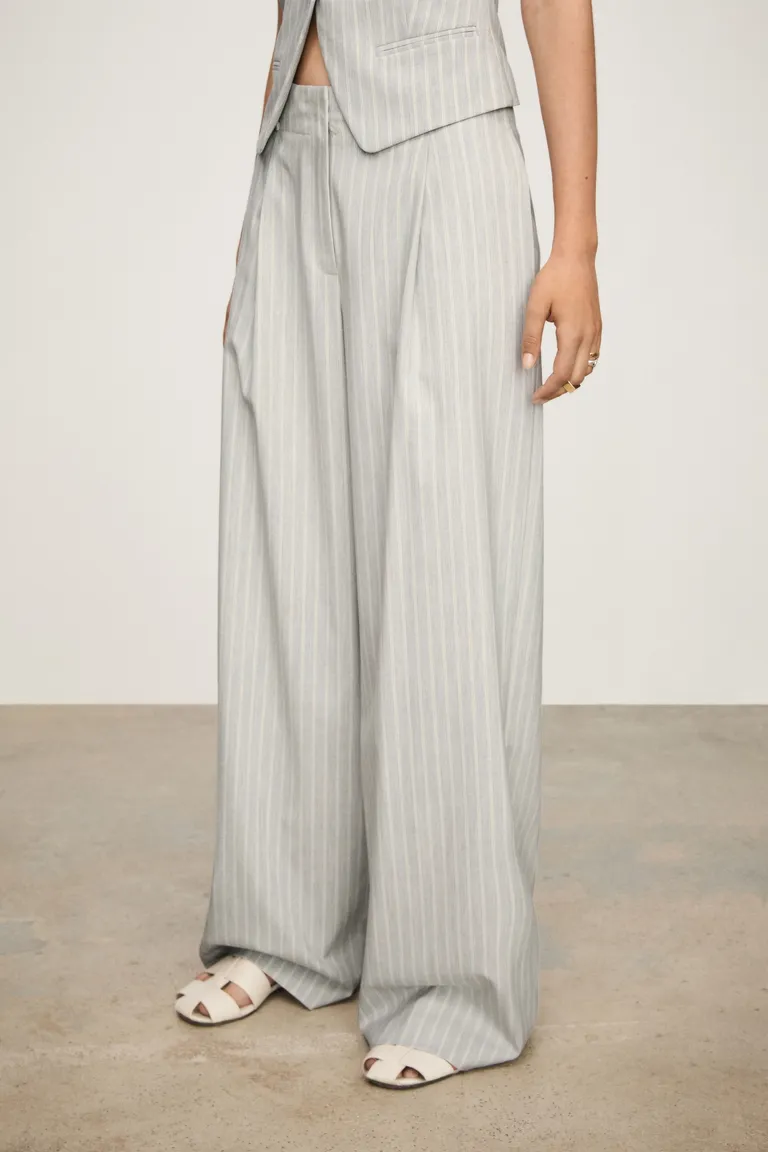 Pantalón rayas wideleg de Mango en Pantalones para argentina