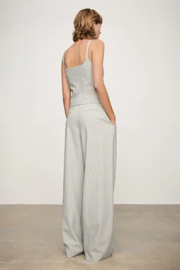Pantalón rayas wideleg de Mango en Pantalones para argentina