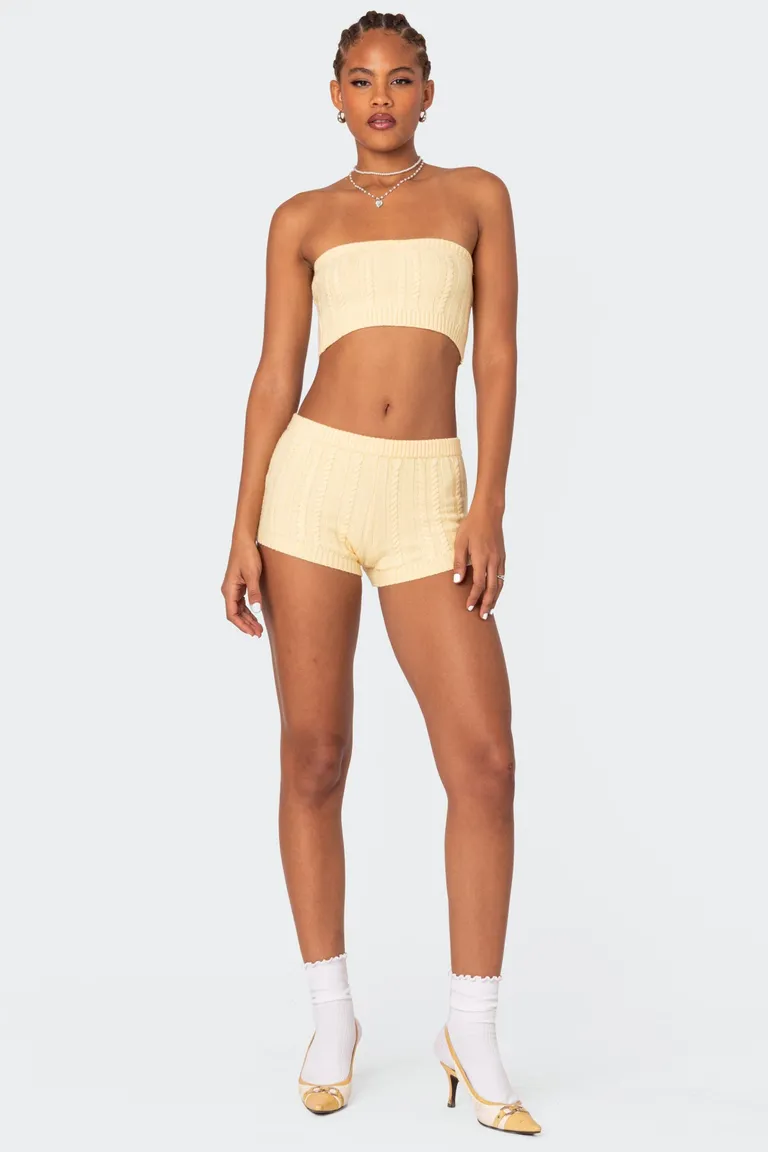 Shorts punto trenzado raegan de Edikted en Shorts para argentina