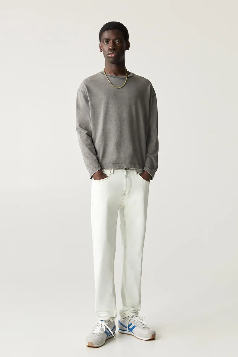 Jeans slim costuras de Pull&Bear en Pantalones para argentina