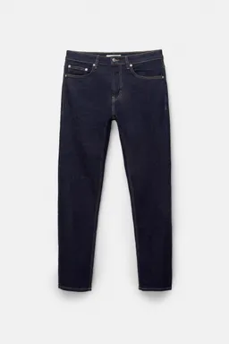 Jeans slim costuras de Pull&Bear en Pantalones para argentina