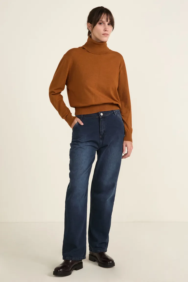 Pantalón jean de mujer corte amplio estilo baggy tiro medio con costuras a contratono de Cuesta Blanca en Pantalones para argentina