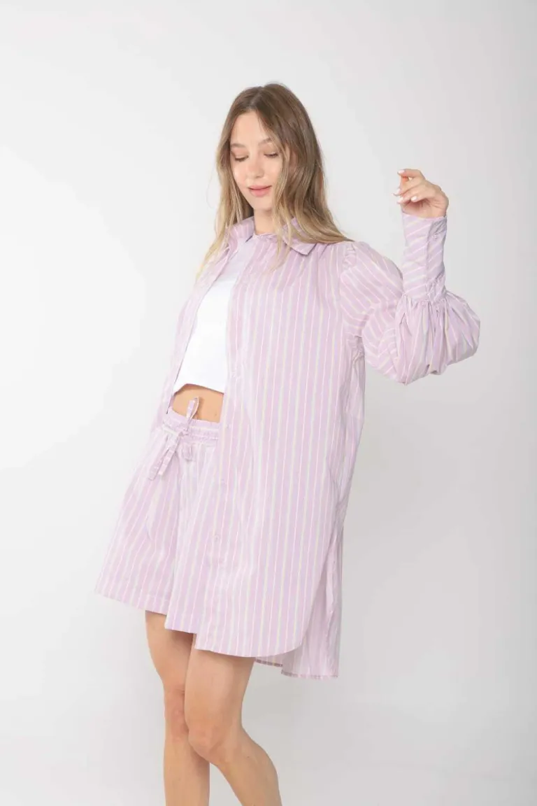 Camisa oversize manga larga con puños anchos y tajos laterales de Belle en Camisas para argentina