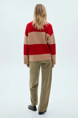 Sweater rayado cuello polo de Mango en Buzos y Sweaters para argentina
