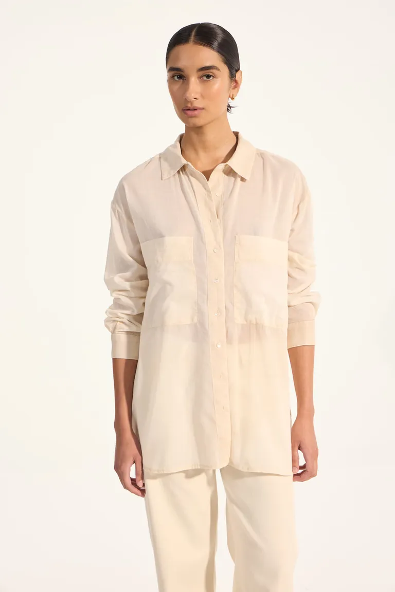 Camisa de corte regular con amplios bolsillos y lavado en degradé de Portsaid en Camisas para argentina