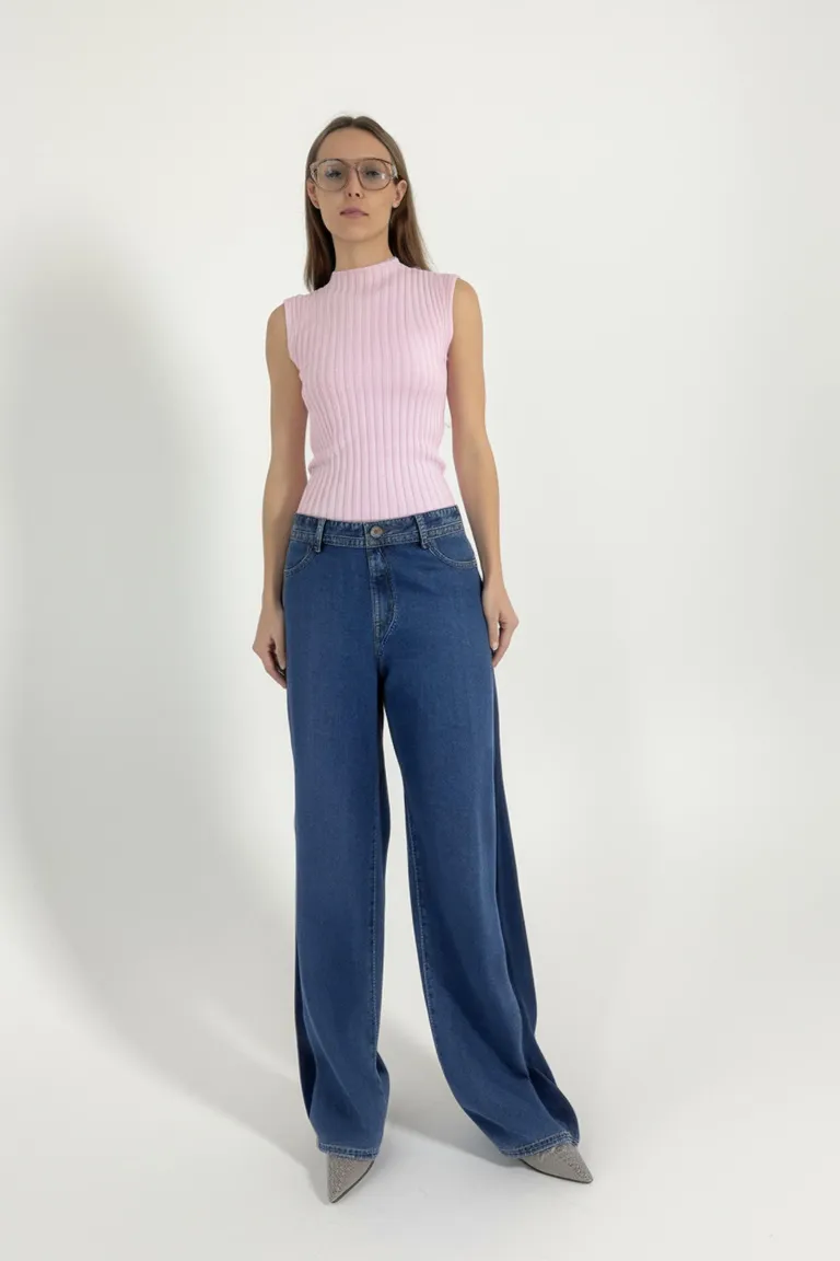 Pantalones de pierna amplia en denim azul, diseño relajado y cómodo de Maria Cher en Pantalones para argentina