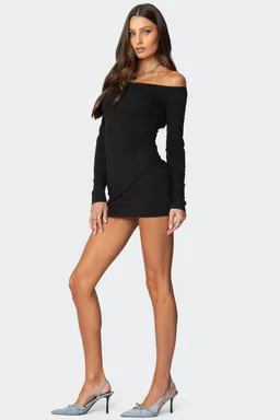 Minivestido hombros descubiertos rox de Edikted en Vestidos para argentina
