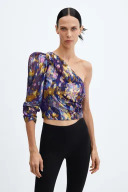 Blusa asimétrica estampada de Mango en Blusas para argentina