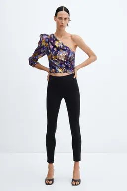 Blusa asimétrica estampada de Mango en Blusas para argentina