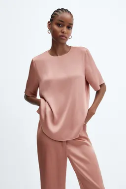 Blusa satinada de Mango en Blusas para argentina