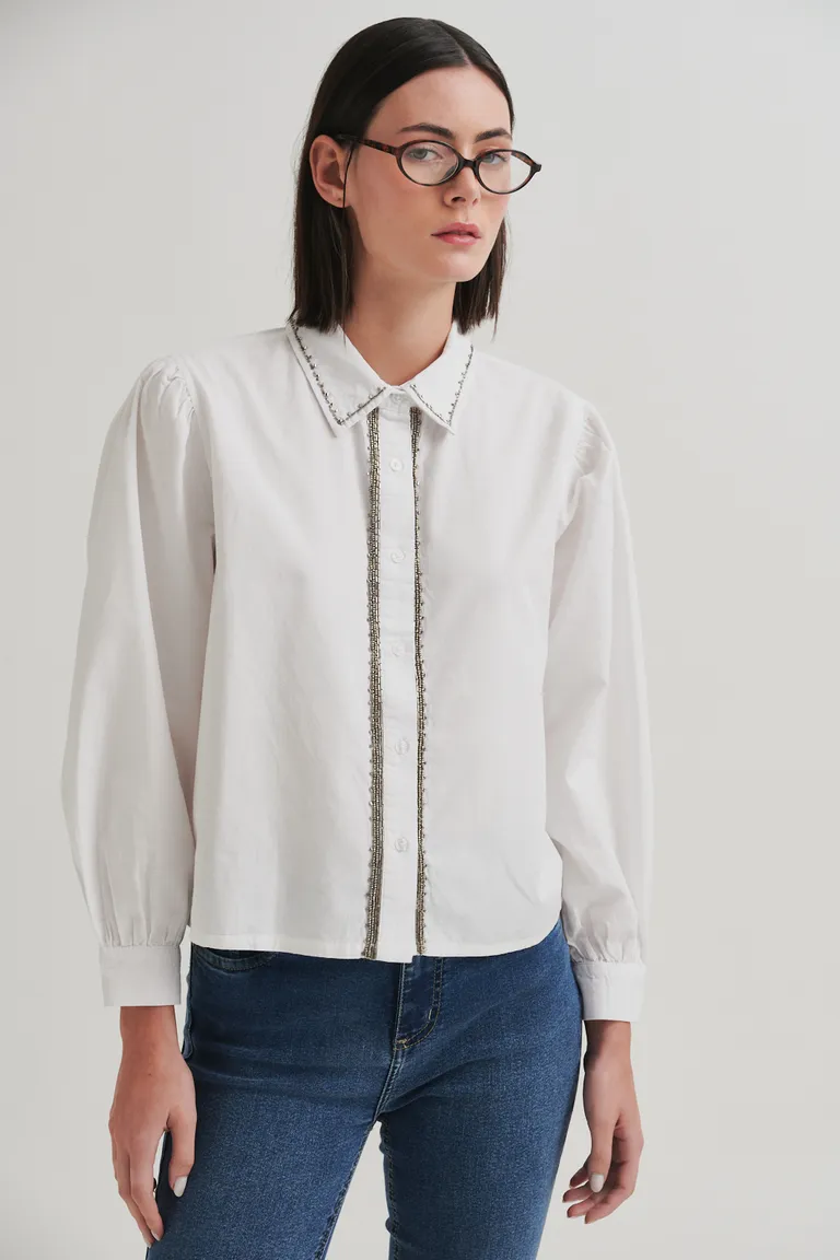 Camisa de algodón blanca con detalles de tachas, de diseño relajado y mangas largas de Sweet en Camisas para argentina