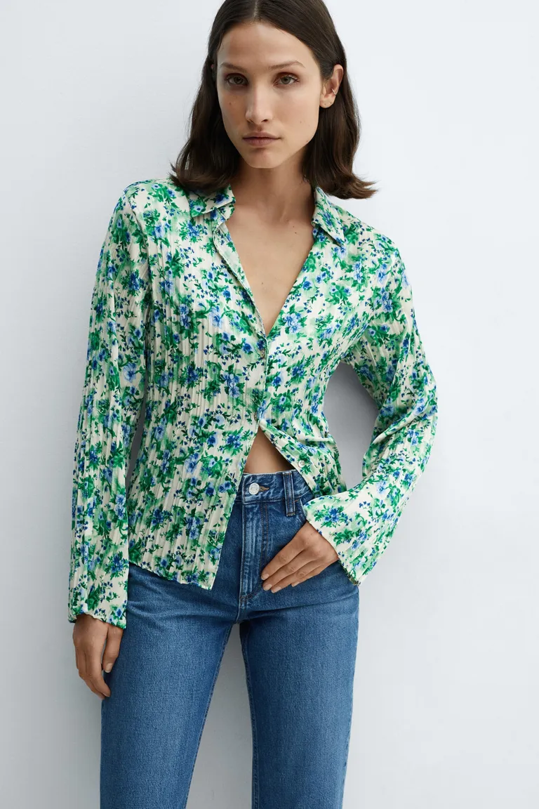 Camisa estampada fruncida de Mango en Camisas para argentina