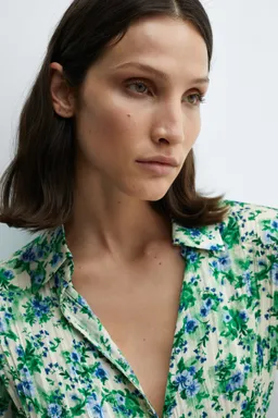 Camisa estampada fruncida de Mango en Camisas para argentina