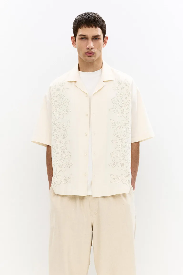 Camisa manga corta flores de Pull&Bear en Camisas para argentina