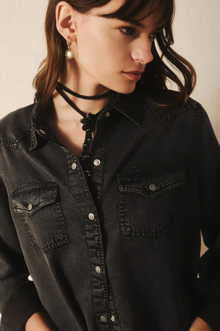 Camisa de estilo texano con logo bordado en la espalda, de corte recto y manga larga de Rapsodia en Camisas para argentina