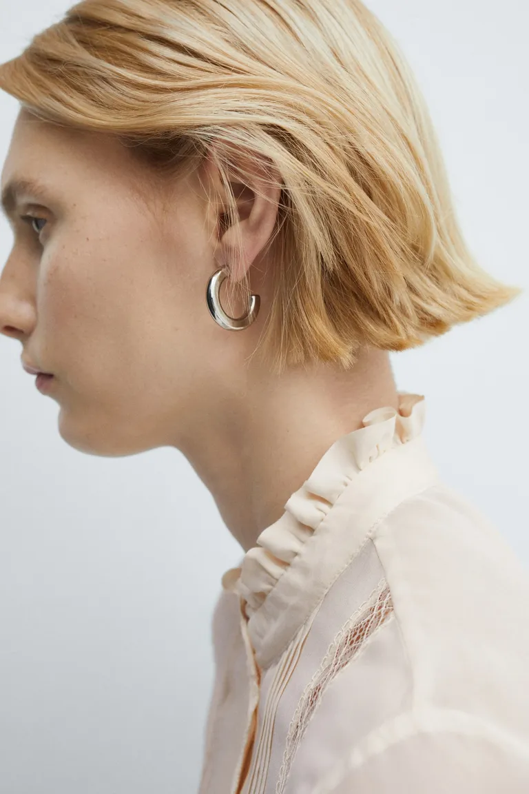 Camisa ribetes encaje de Mango en Camisas para argentina