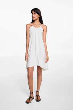 Vestido deshilachado corto de Mango Teen en Vestidos para argentina